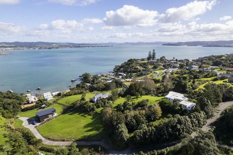 Photo of property in 1 Lort Point Lane, Whangarei Heads, Whangarei, 0174