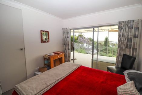 Photo of property in 128 Brunton Crescent, Thames, 3500