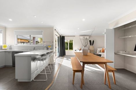 Photo of property in 14 Tulip Drive, Cambridge, 3434