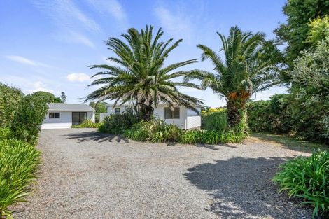 Photo of property in 5 Norna Grove, Waikawa Beach, Manakau, 5573