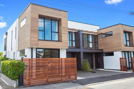 Photo of property in 32a Hewitts Road, Merivale, Christchurch, 8014