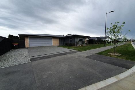 Photo of property in 4 Fry Place, Rolleston, 7614