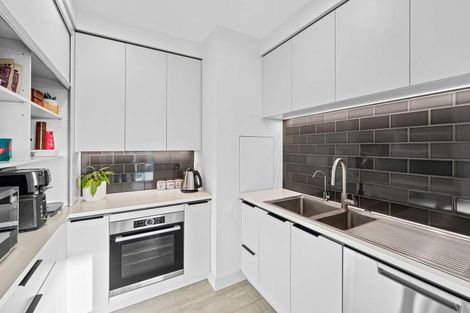 Photo of property in 23 Forstera Way, Papamoa Beach, Papamoa, 3118