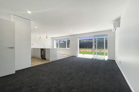 Photo of property in 36 Pateke Drive, Kenepuru, Porirua, 5022