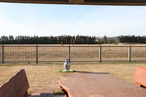 Photo of property in 5 Denton Street, Amberley, 7410