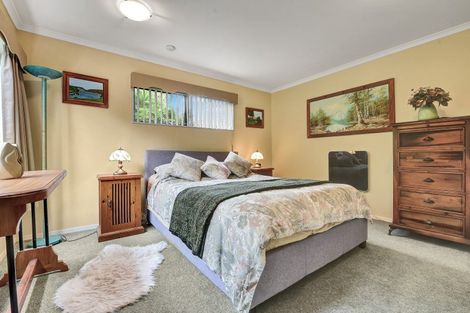 Photo of property in 26 Tironui Terrace, Western Heights, Hamilton, 3200