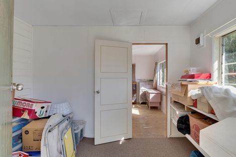 Photo of property in 16 Miro Street, Inglewood, 4330