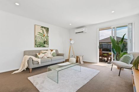 Photo of property in 174 Doncaster Drive, Papamoa Beach, Papamoa, 3118