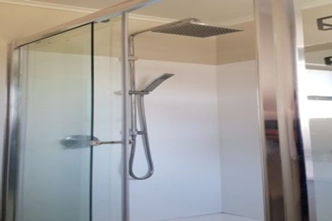 Photo of property in 38 Crawford Avenue, Mangere Bridge, Auckland, 2022