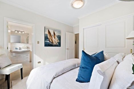 Photo of property in 285 Hill Road, The Gardens, Auckland, 2105