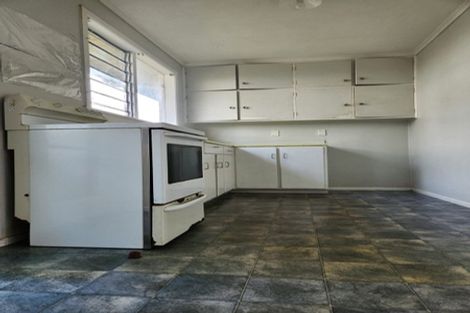 Photo of property in 2 Eden View Road, Sandringham, Auckland, 1025