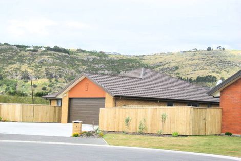 Photo of property in 9a The Tors, Heathcote Valley, Christchurch, 8022