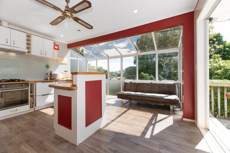 Photo of property in 23 Sherwood Avenue, Te Atatu South, Auckland, 0610