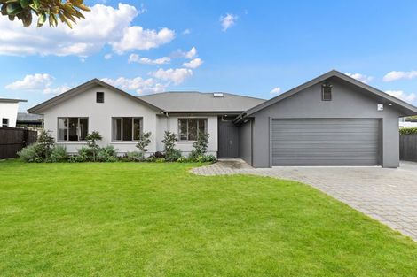 Photo of property in 3 Iain Court, Rototuna, Hamilton, 3210