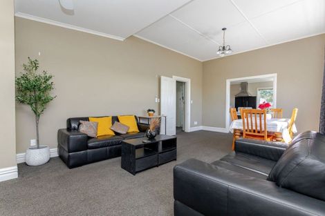 Photo of property in 53 Gordon Street, Dannevirke, 4930