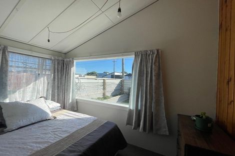 Photo of property in 2/12 Mcfaddens Road, St Albans, Christchurch, 8052