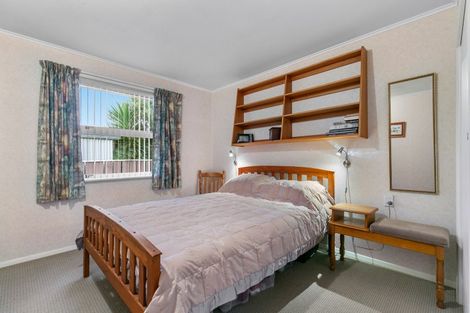 Photo of property in 33a Highbury Drive, Levin, 5510