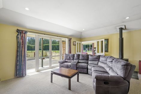 Photo of property in 17 Scarlet Oak Drive, West Melton, Christchurch, 7671