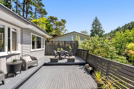 Photo of property in 74 Elmslie Road, Pinehaven, Upper Hutt, 5019