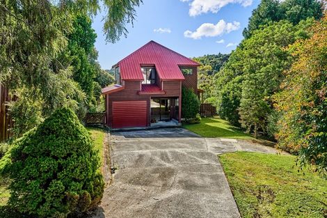 Photo of property in 3 Picketboat Lane, Whitby, Porirua, 5024