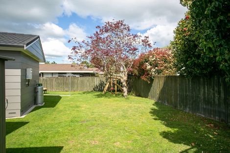 Photo of property in 39 Sheridan Crescent, Leamington, Cambridge, 3432