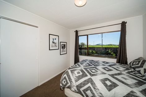 Photo of property in 57 Kaipikari Road, Urenui, 4375