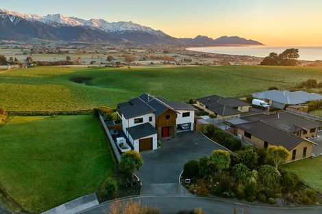 Photo of property in 47 Shearwater Drive, Kaikoura, 7300