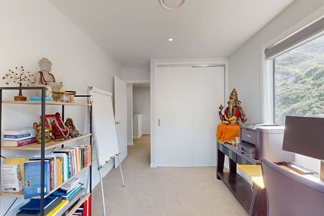 Photo of property in 92 Silverstream Road, Crofton Downs, Wellington, 6035