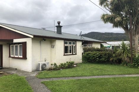 Photo of property in 5 Mcgowan Street, Runanga, 7803
