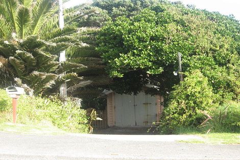 Photo of property in 8 Paneta Street, Paekakariki, 5034