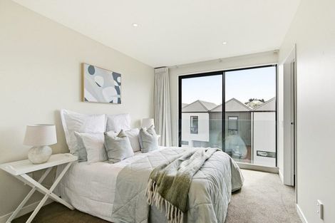 Photo of property in 20/6 Oswald Crescent, Paparangi, Wellington, 6037