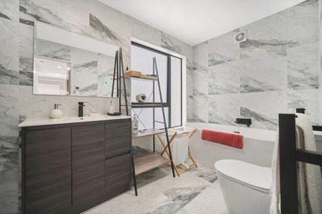 Photo of property in 6e Bacot Place, Howick, Auckland, 2014