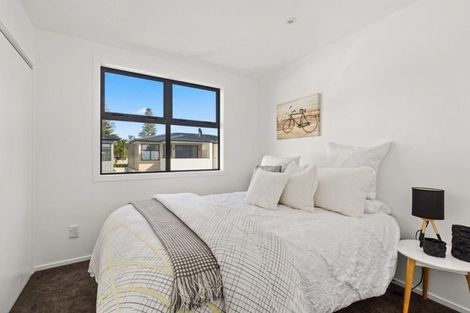 Photo of property in 4/445 Hibiscus Coast Highway, Orewa, 0931