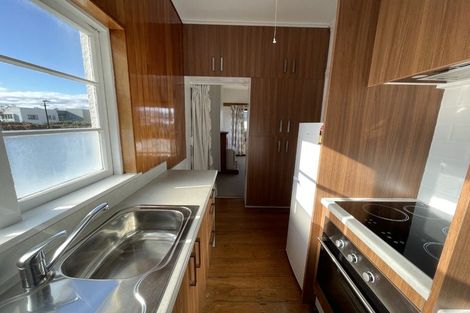 Photo of property in San Marino Apartments, 4/4 Oak Park Avenue, Te Aro, Wellington, 6011