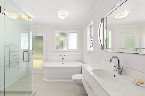 Photo of property in 8 Otaki Street, Miramar, Wellington, 6022