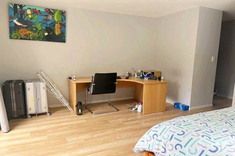 Photo of property in 18a Hazel Glen, Bayview, Auckland, 0629