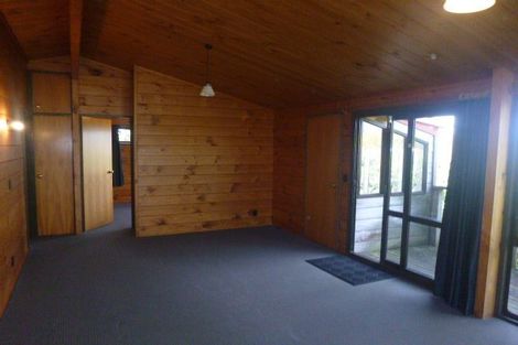 Photo of property in 6 Jacaranda Grove, Maungaraki, Lower Hutt, 5010