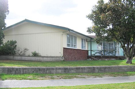 Photo of property in 53 Wynyard Crescent, Tamatea, Napier, 4112