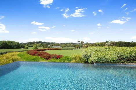 Photo of property in 945 Kahikatea Flat Road, Waitoki, Kaukapakapa, 0871