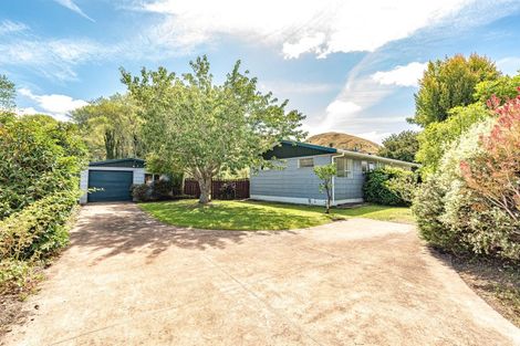 Photo of property in 8 Photinia Place, Aramoho, Whanganui, 4500