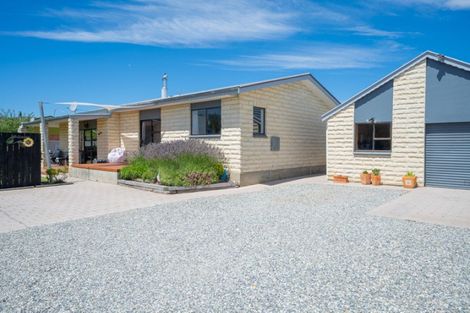 Photo of property in 11 Theyers Street, Alexandra, 9320