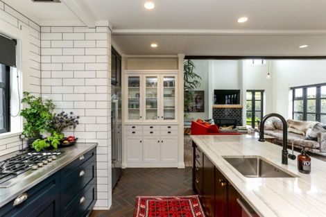 Photo of property in 20 Chilman Street, Strandon, New Plymouth, 4312