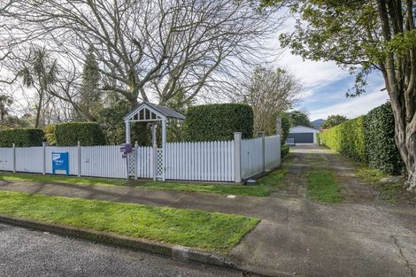 Photo of property in 204 Bartholomew Road, Levin, 5510