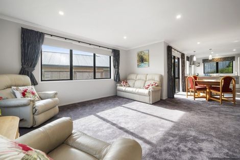 Photo of property in 27 Cambridge Street, Putaruru, 3411