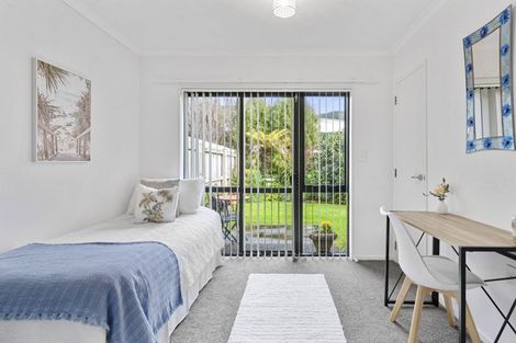 Photo of property in Redwood Village, 54/42 Main Road, Tawa, Wellington, 5028