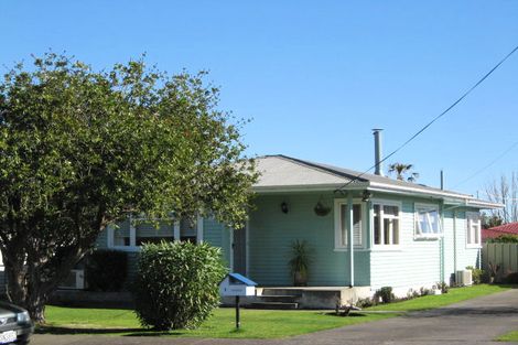 Photo of property in 1 Gardiner Place, Havelock North, 4130