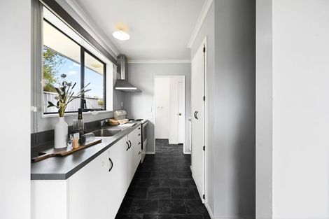 Photo of property in 10 Raleigh Avenue, Fairview Downs, Hamilton, 3214