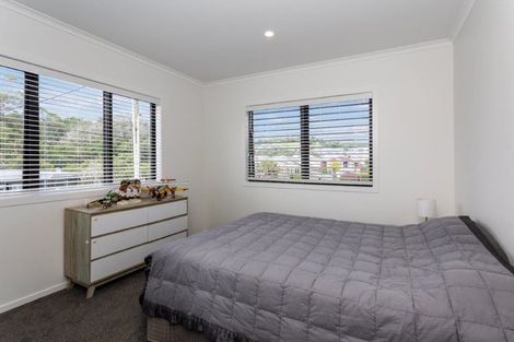Photo of property in 21b Forest Glen, Orewa, 0931