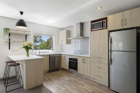 Photo of property in 2c Zion Road, Birkenhead, Auckland, 0626