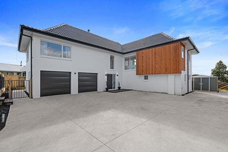 Photo of property in 61 Links View Drive, Omokoroa, 3114